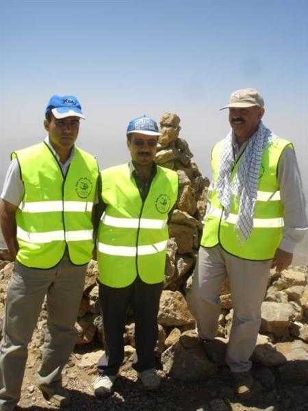 صعود پرسنل بهداشت محیط شهرستان کرمانشاه درسال1389به ارتفاعات دالاخانی 2