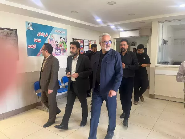 بازدید فرماندار شهرستان کرمانشاه از مرکز خدمات جامع سلامت شهری ، روستایی شبانه‌روزی ماهیدشت در آستانه اربعین حسینی