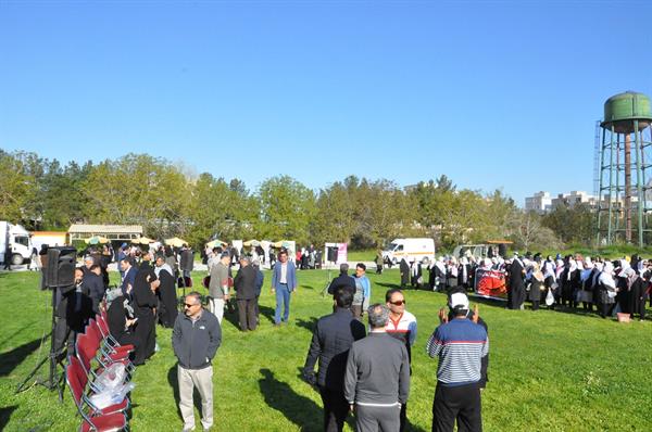 برپایی تیم سیار سلامت ارائه دهنده خدمات بهداشتی اولیه در محل همایش ورزش و صبحانه سالم(مجموعه ورزشی کوثر) 22