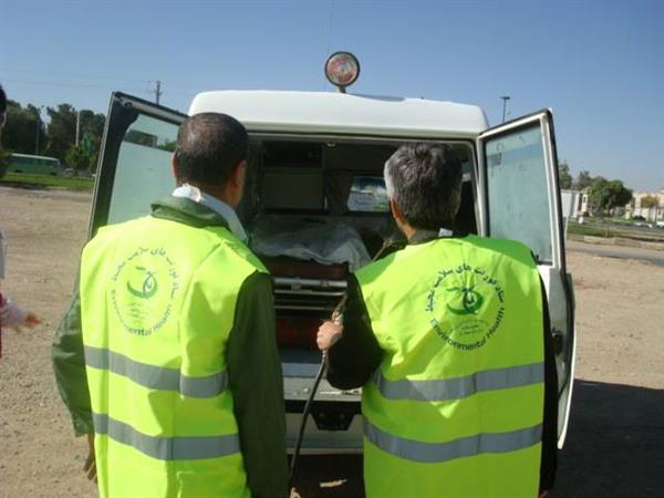 بهداشت محیط شهرستان کرمانشاه درهفته بلایای طبیعی سال1389 6