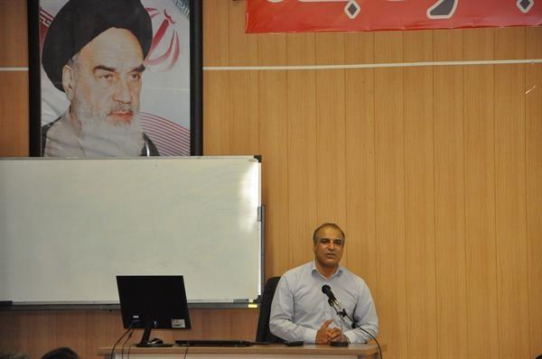 برگزاری جلسه آموزشی در خصوص برنامه های کنترلی در ایام محرم واربعین حسینی در مرکز بهداشت شهرستان کرمانشاه  5