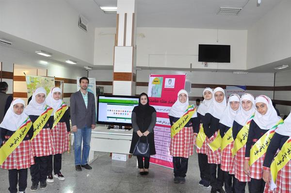 برپایی تیم سیار سلامت ارائه دهنده خدمات بهداشتی اولیه در محل همایش سفیران سلامت دانش آموزی (تالار شهید بهشتی) 6