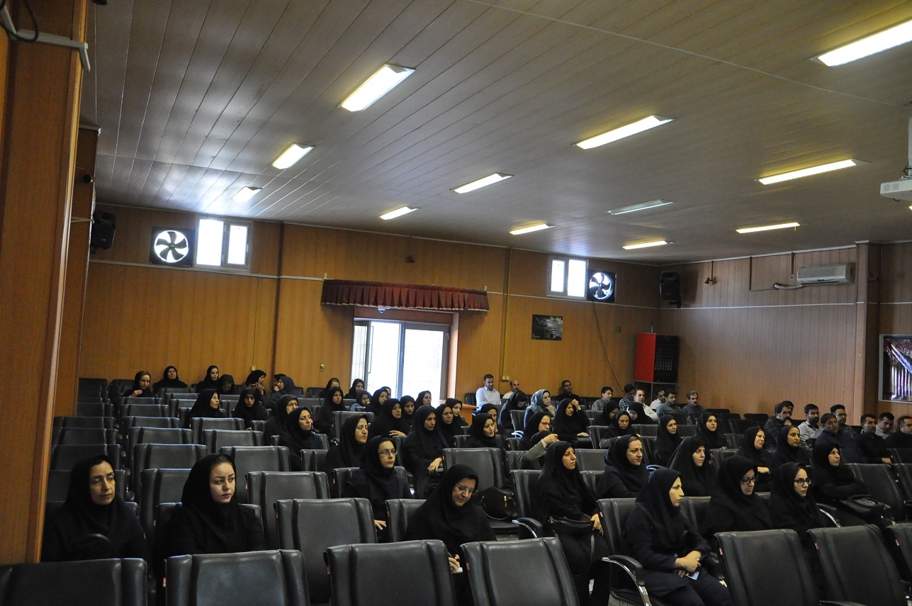 برنامه آموزشی مدیریت فضای مجازی