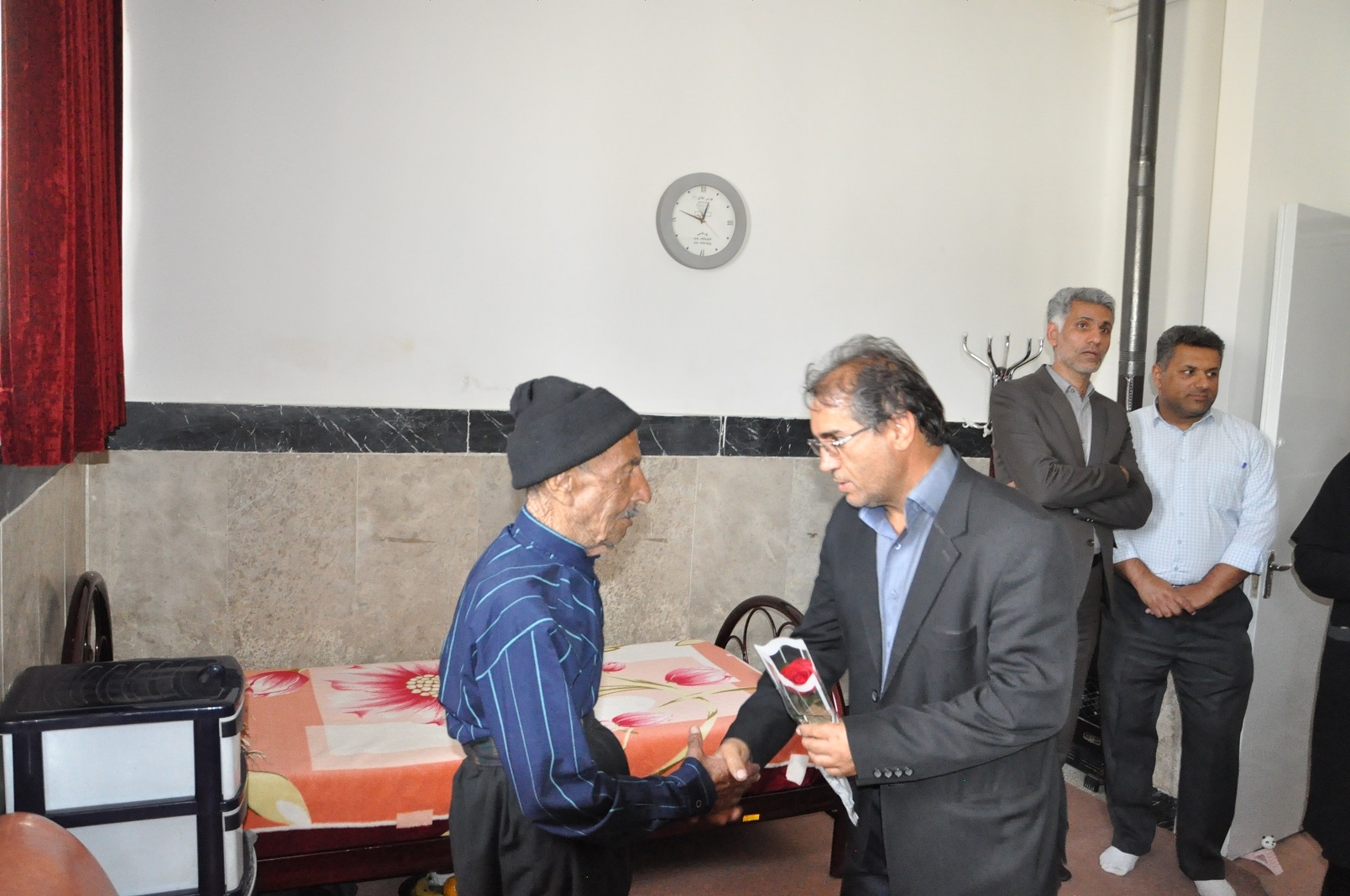 بازدید اعضائ شورای سالمندی از مرکز شبانه روزی شمیم مهر  9