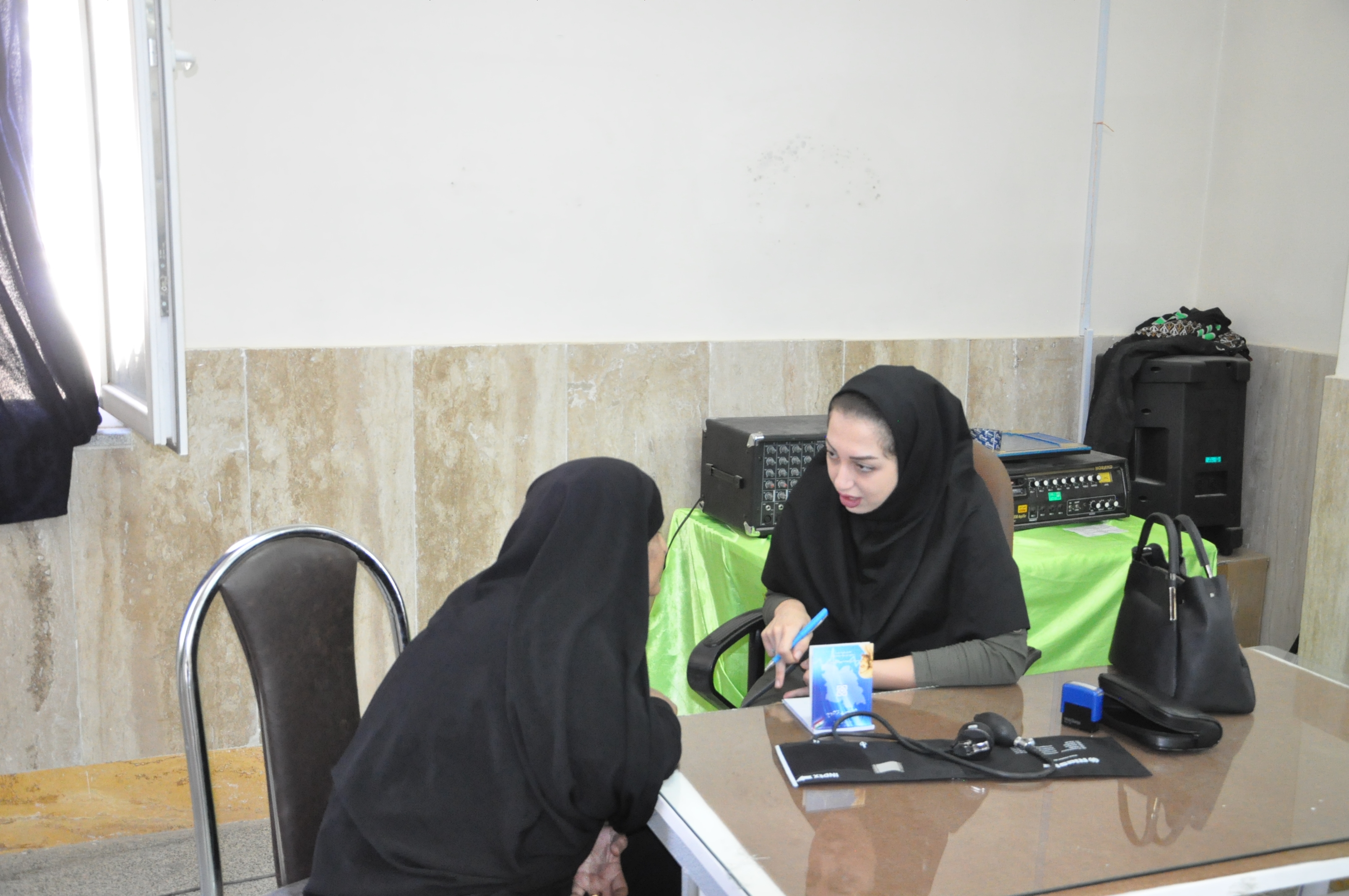 برگزاری جلسه آموزشی برای مددجویان  1