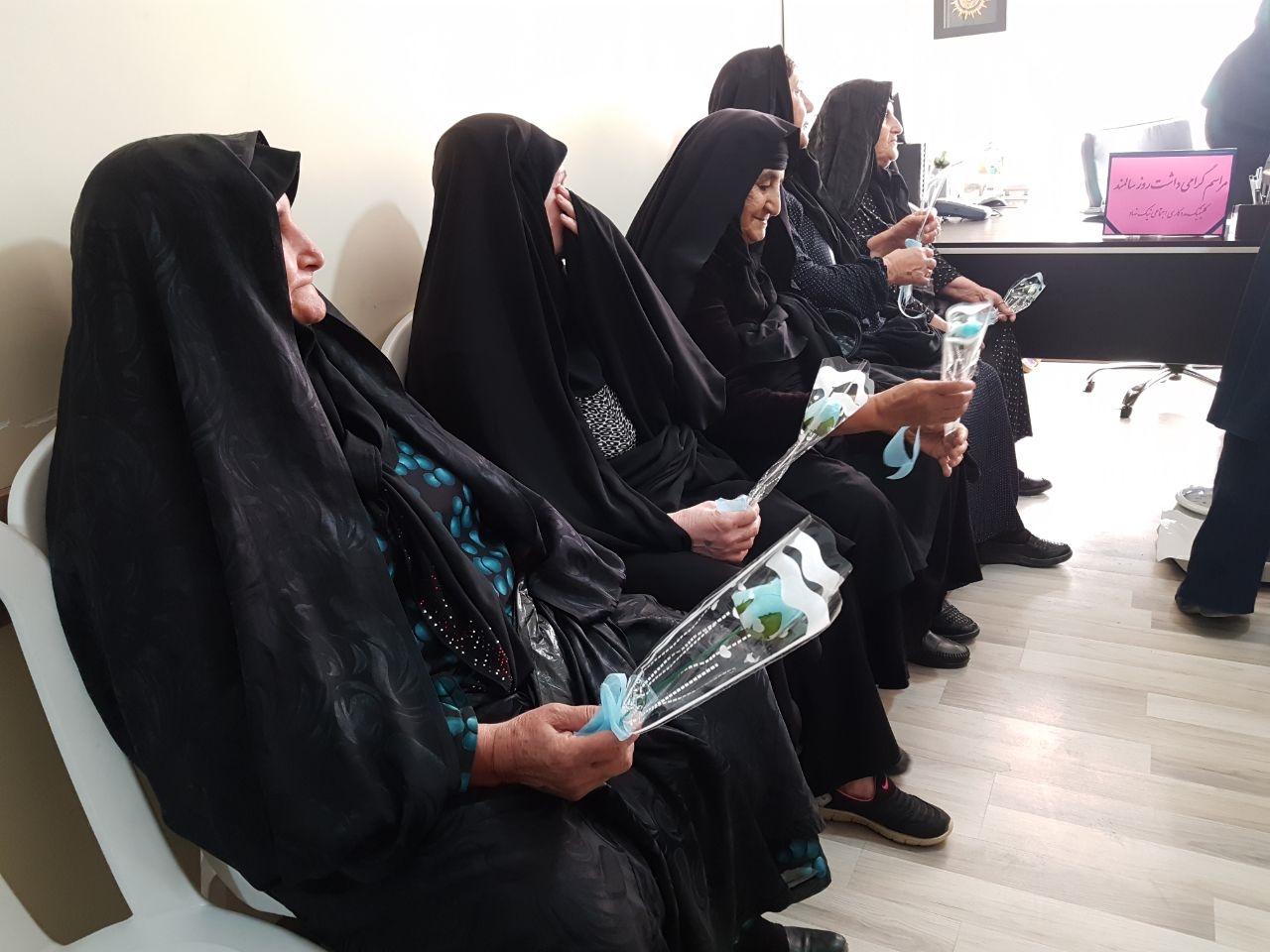 آموزش و مراقبت سالمند در کلینیک نیک نهاد به مناسبت هفته سالمند1398