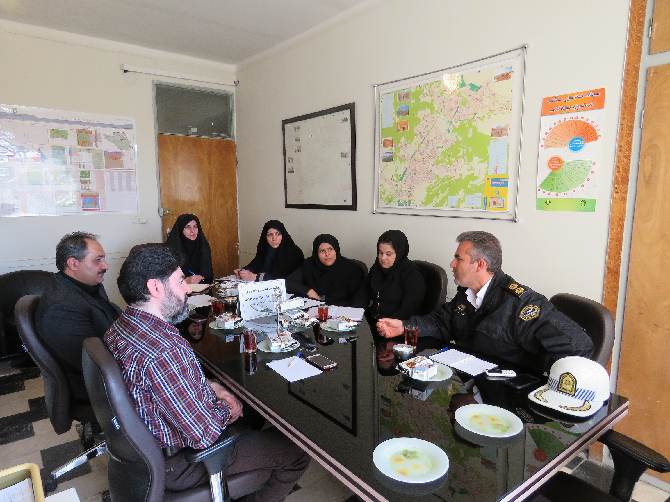 جلسه هماهنگی و برنامه ریزی در خصوص پیشگیری از حوادث ترافیکی در جوانان  3