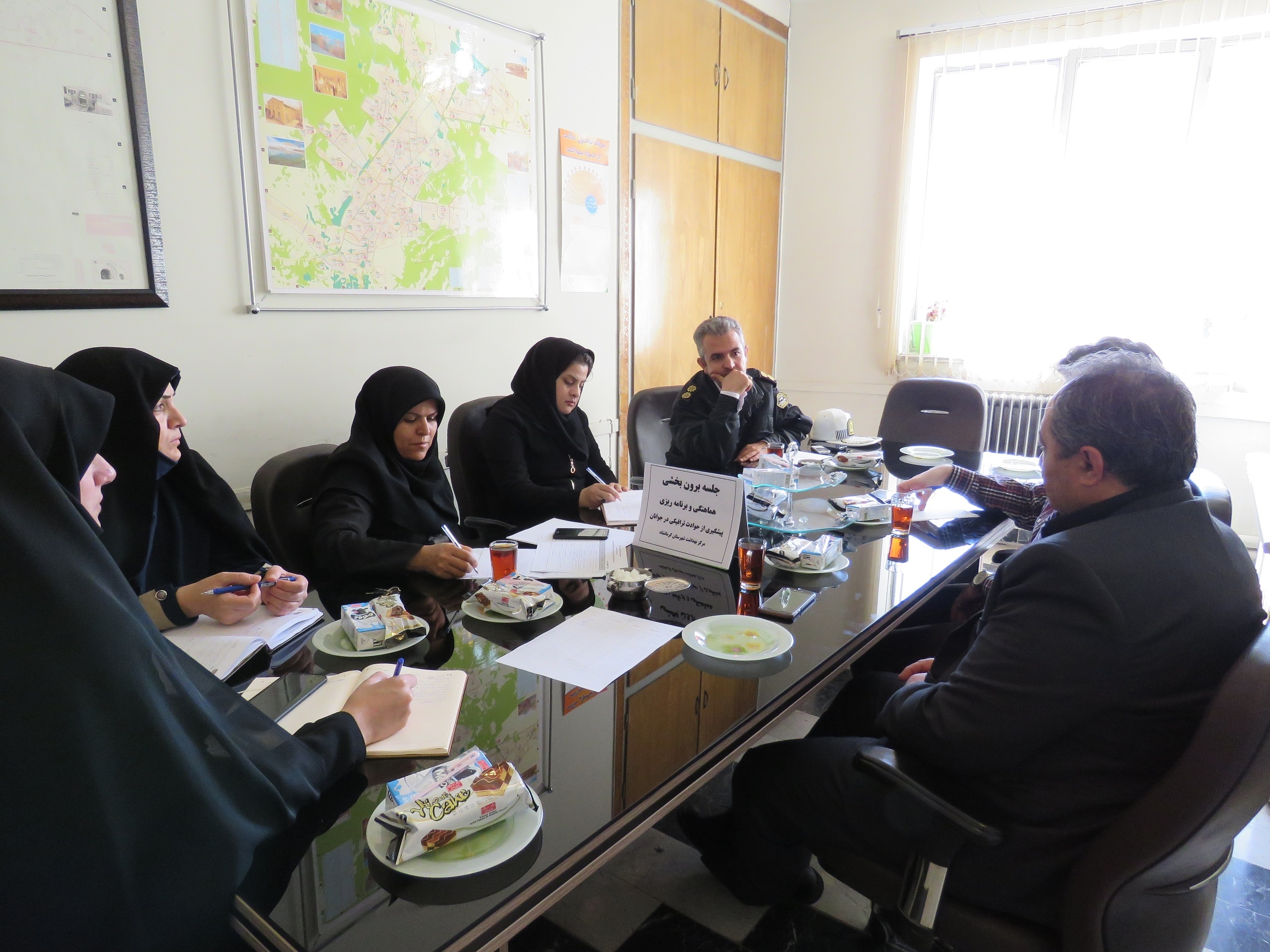 جلسه هماهنگی و برنامه ریزی در خصوص پیشگیری از حوادث ترافیکی در جوانان  6