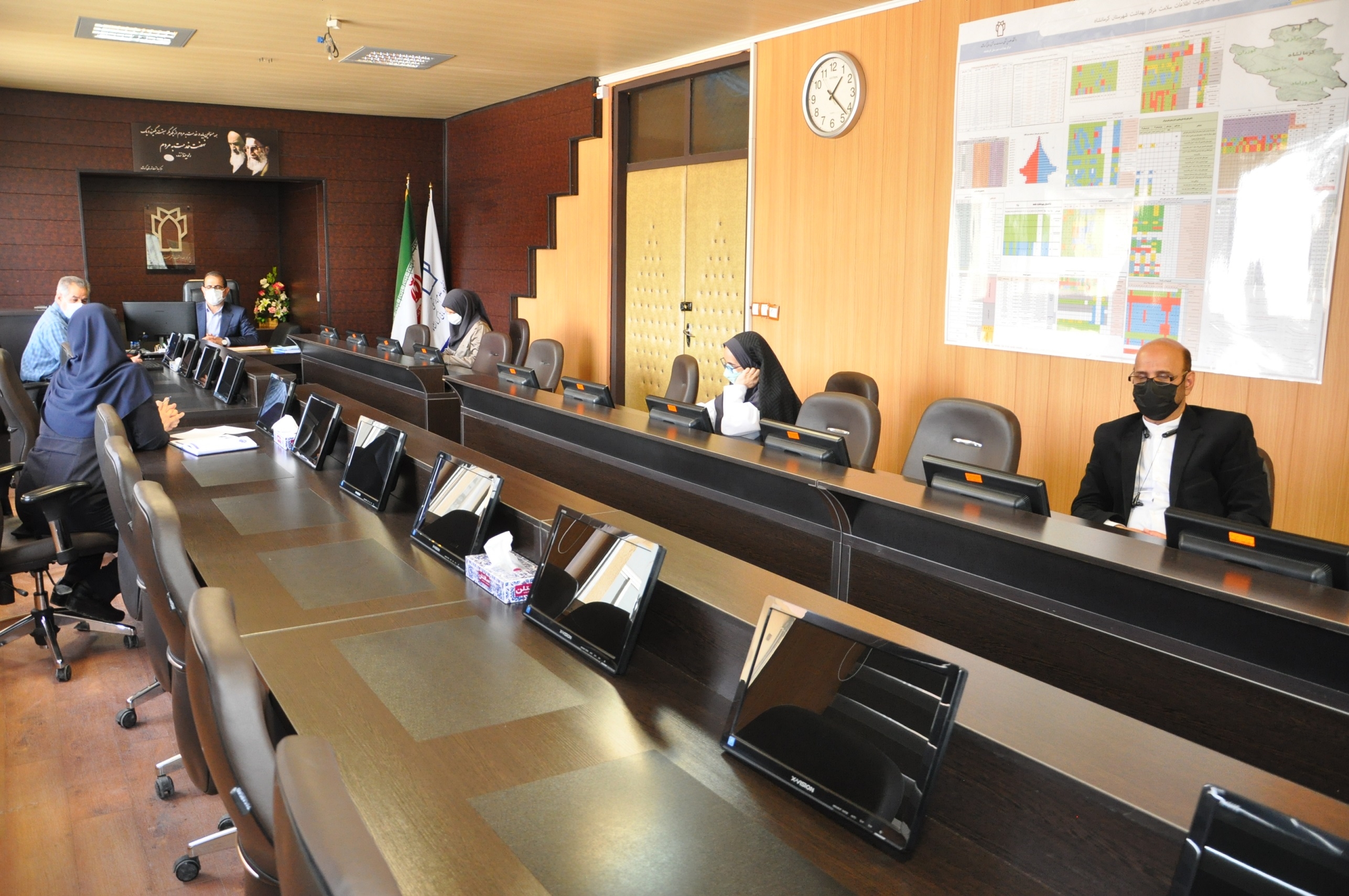 اتاق دکتر 400-1-18 2