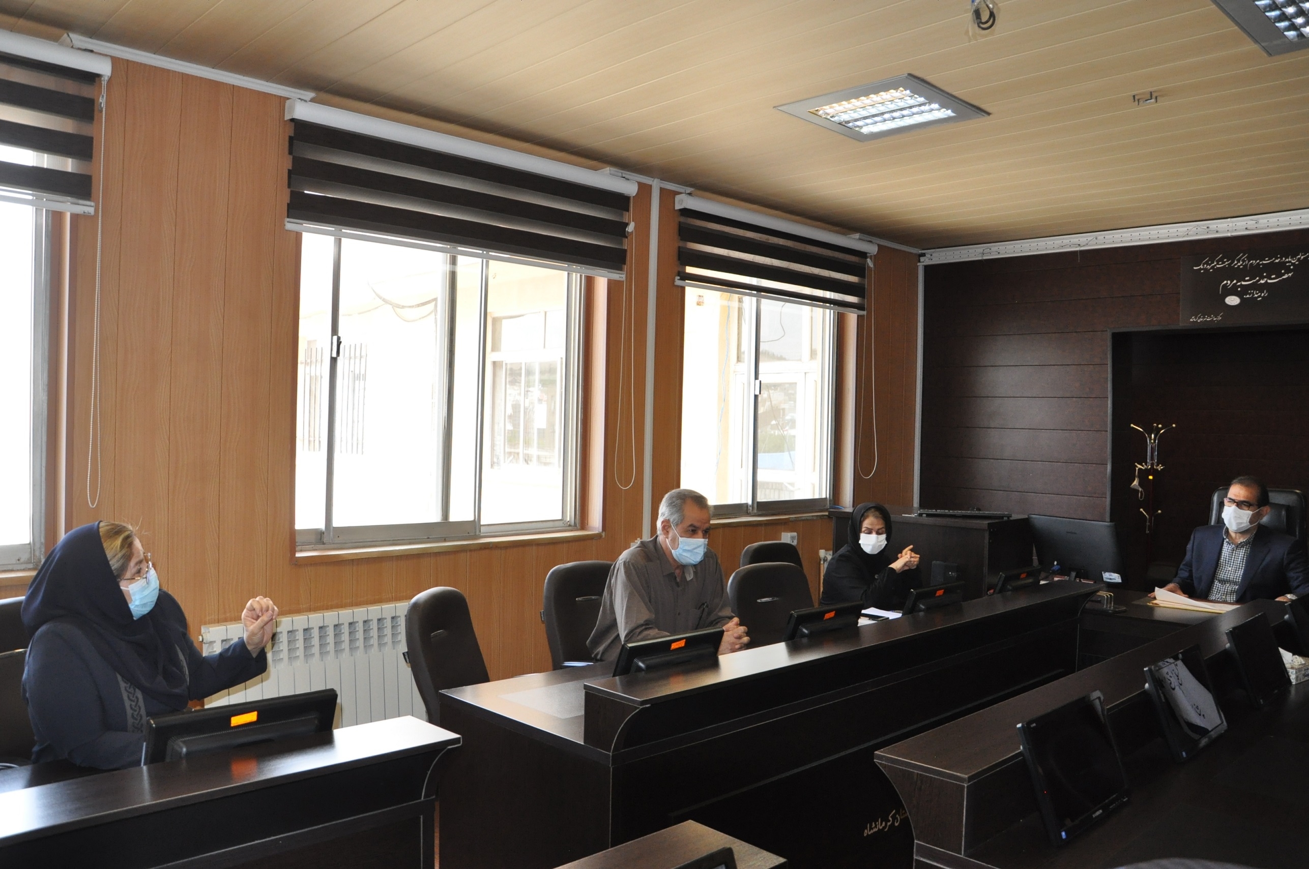 اتاق دکتر 400-1-21 3