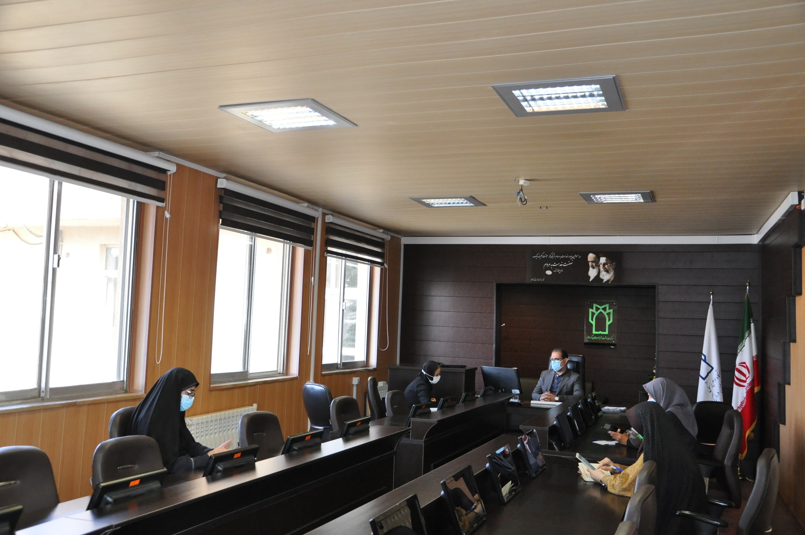 اتاق دکتر 400-8-13 2