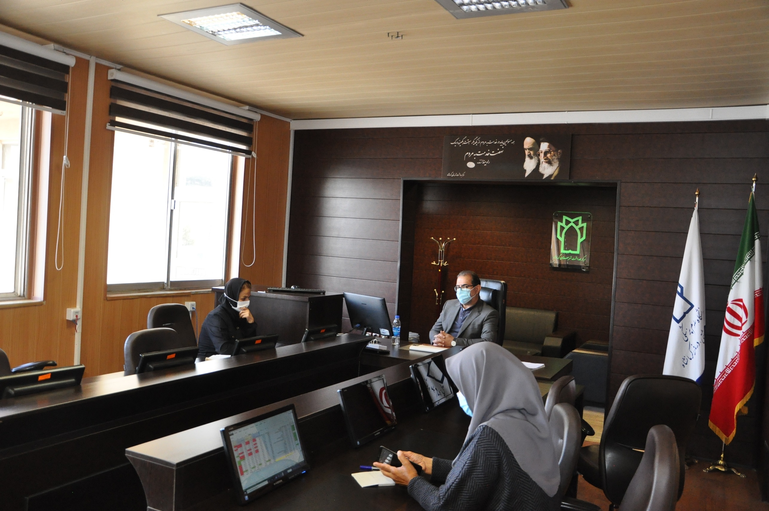 اتاق دکتر 400-8-13 3