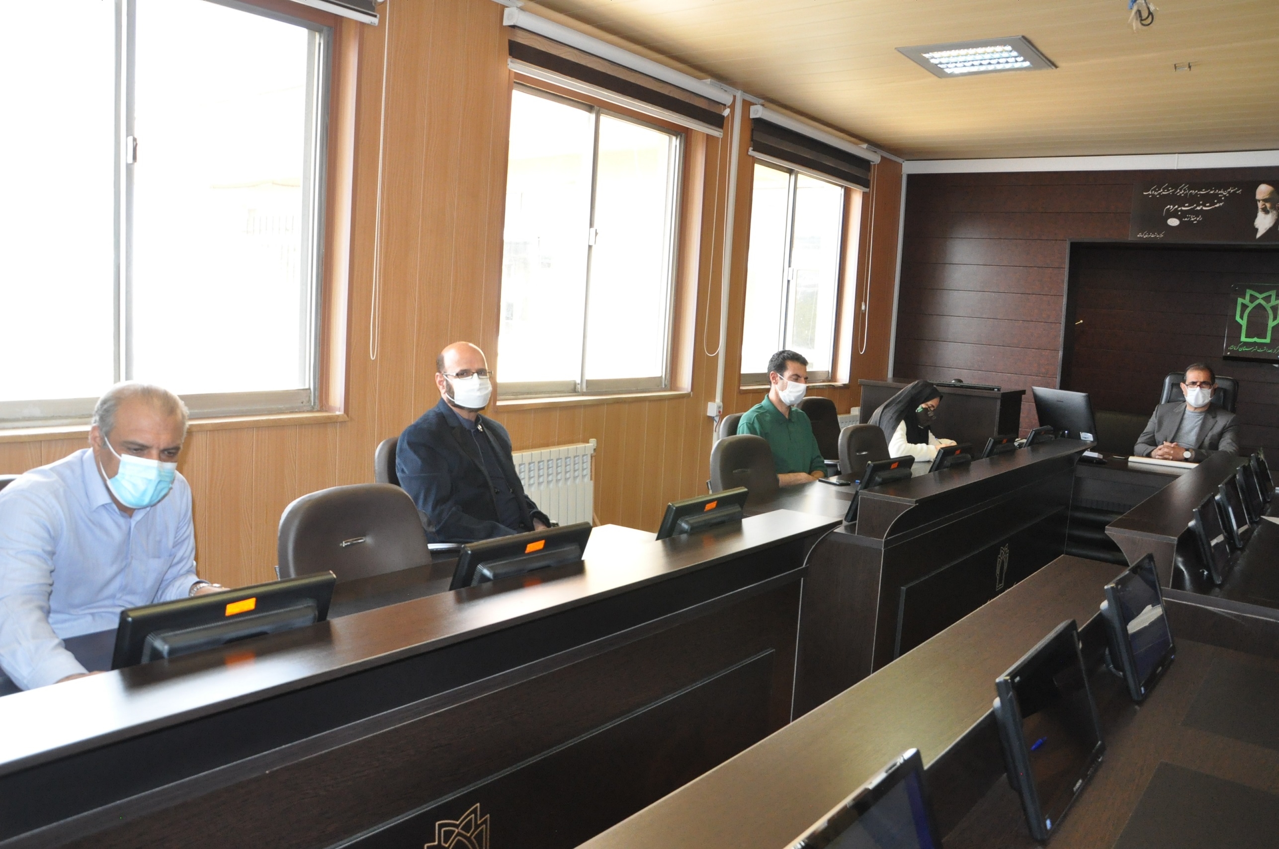 اتاق دکتر 400-8-15 3