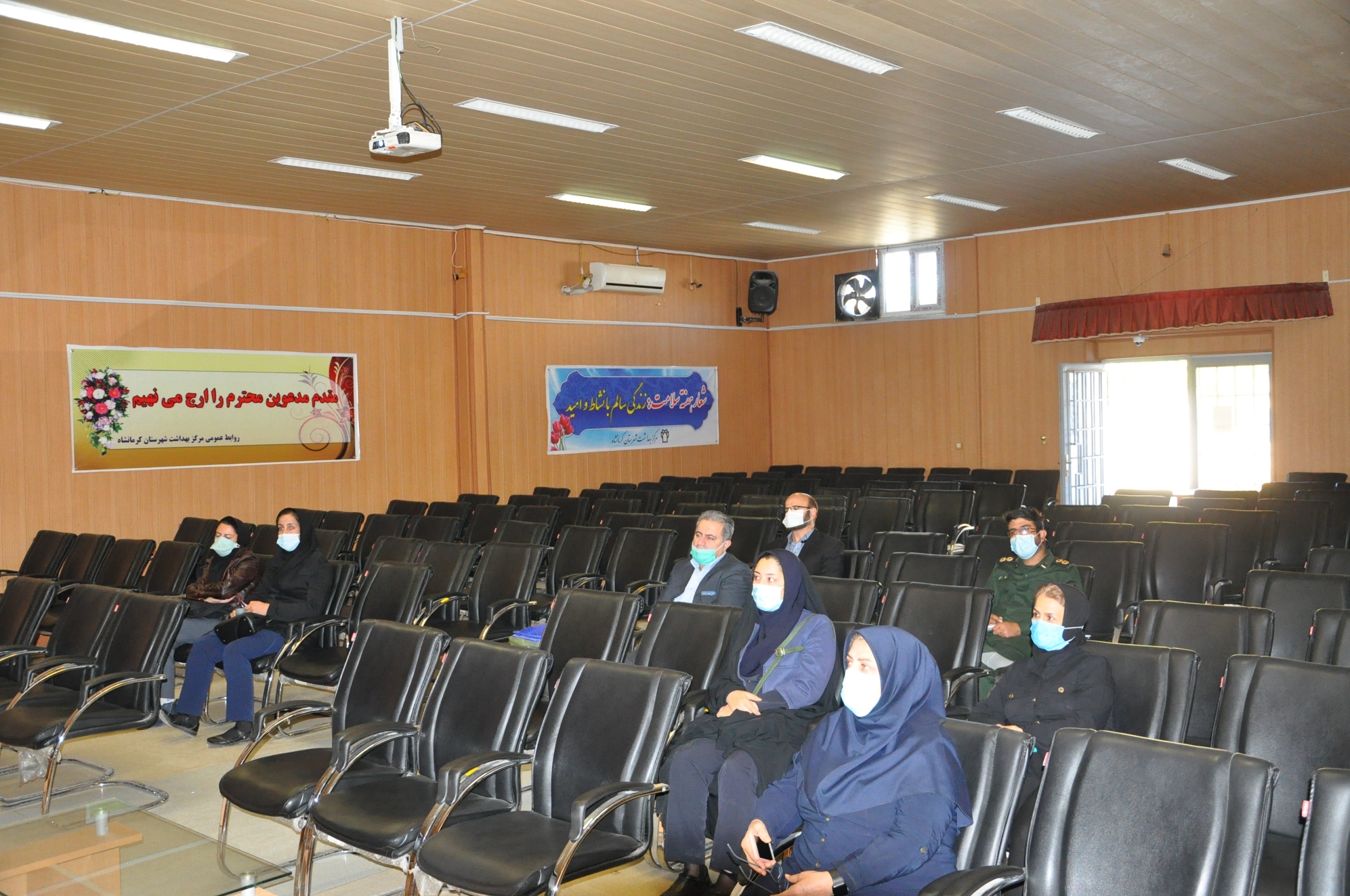 جلسه هم اندیشی 400-8-16 4