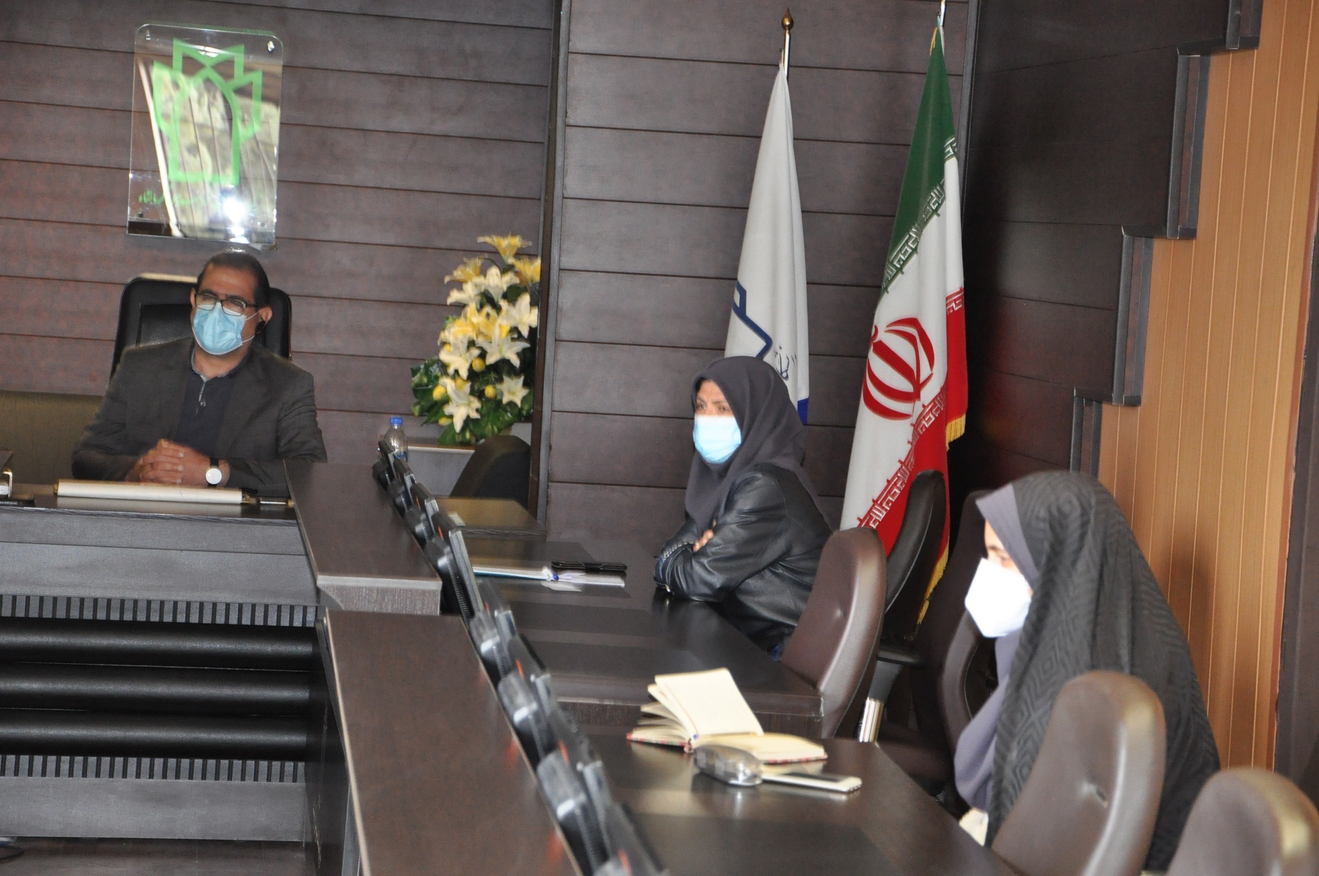 اتاق دکتر 400-8-24 2