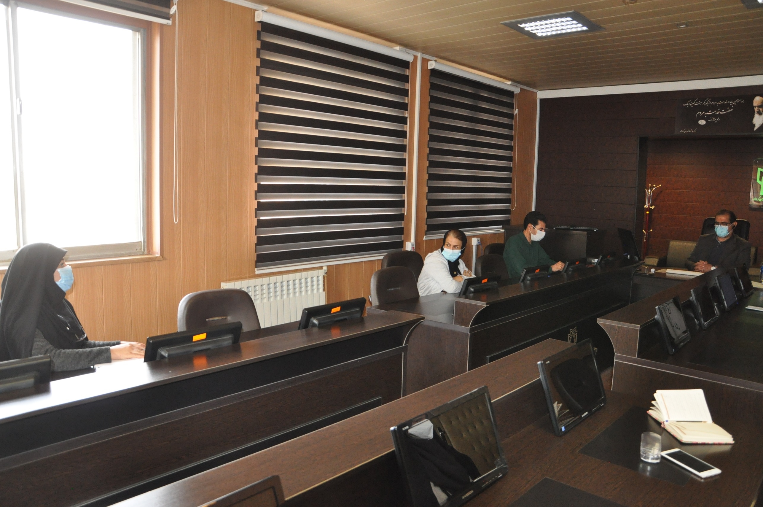 اتاق دکتر 400-8-24 4