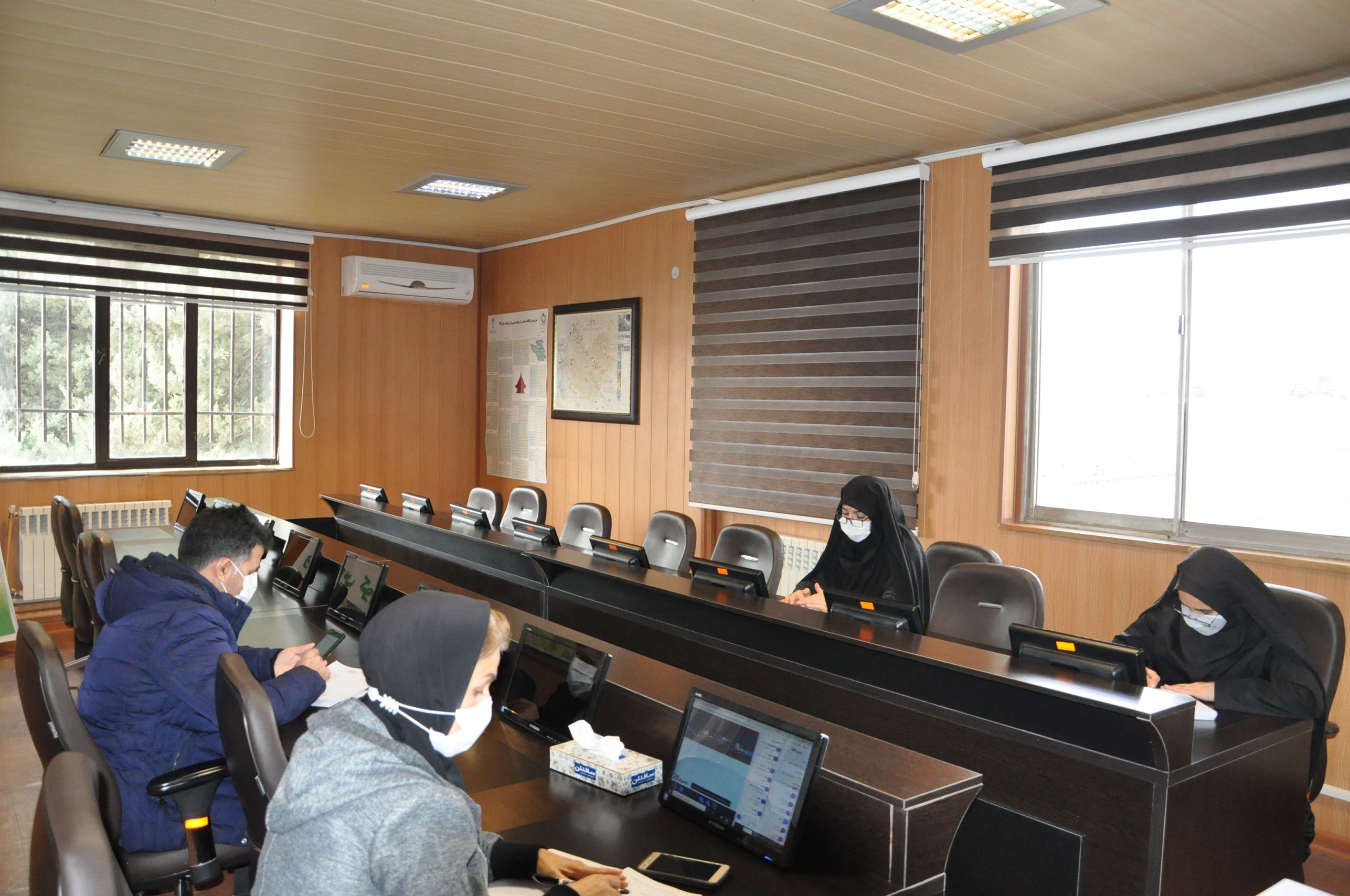 وبینار 400-9-28 3