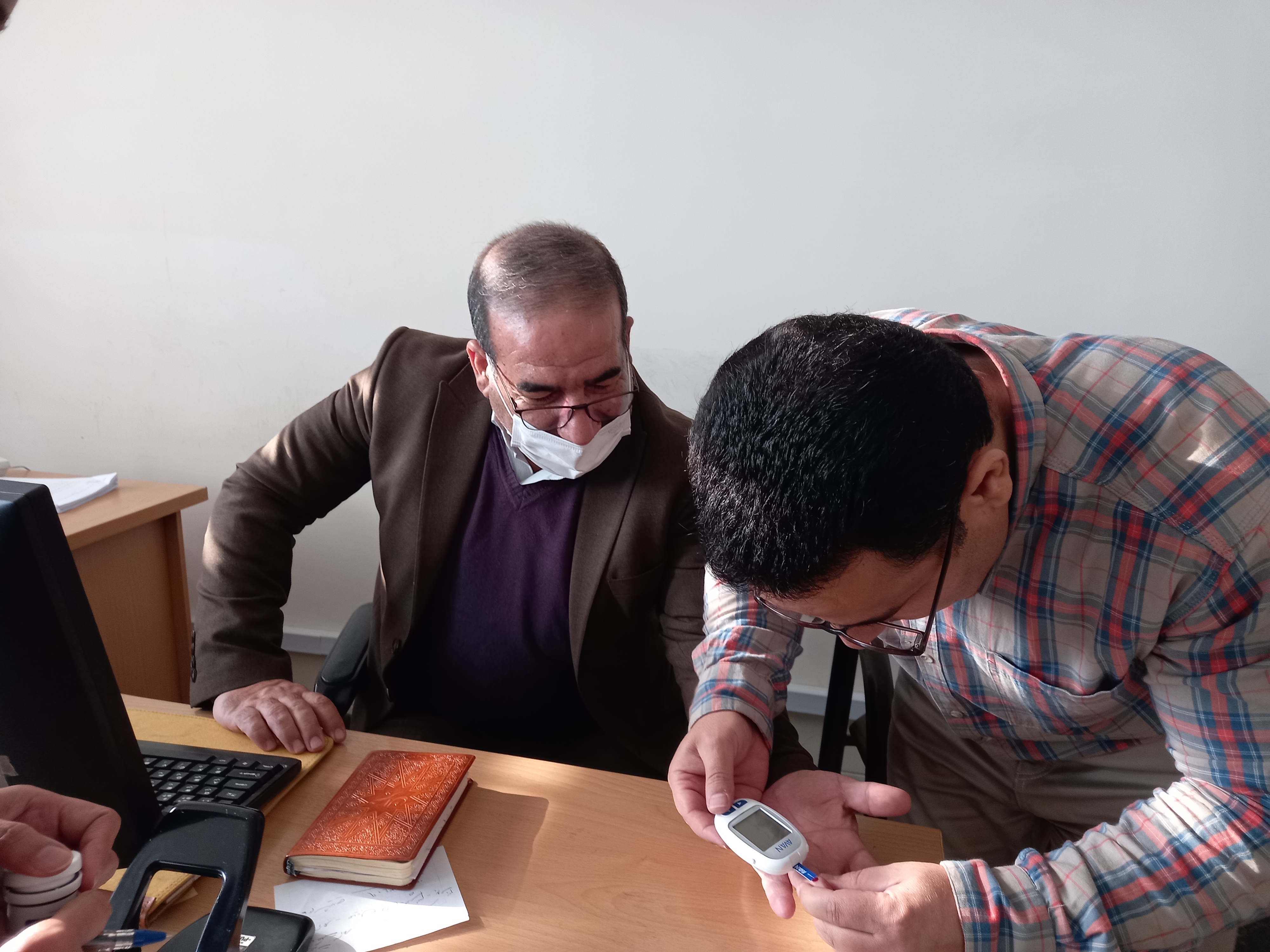 تست قند خون  5