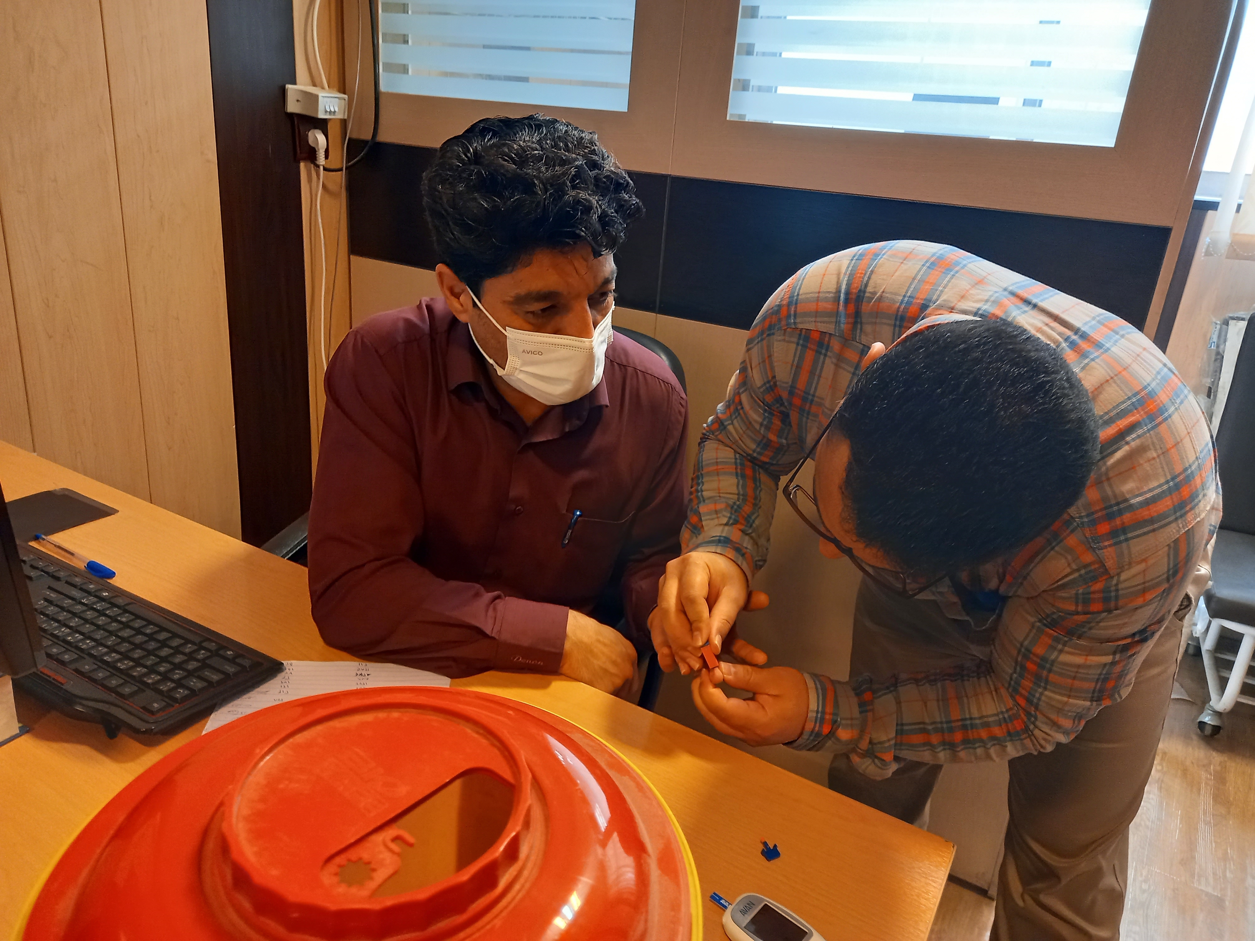 تست قند خون  7