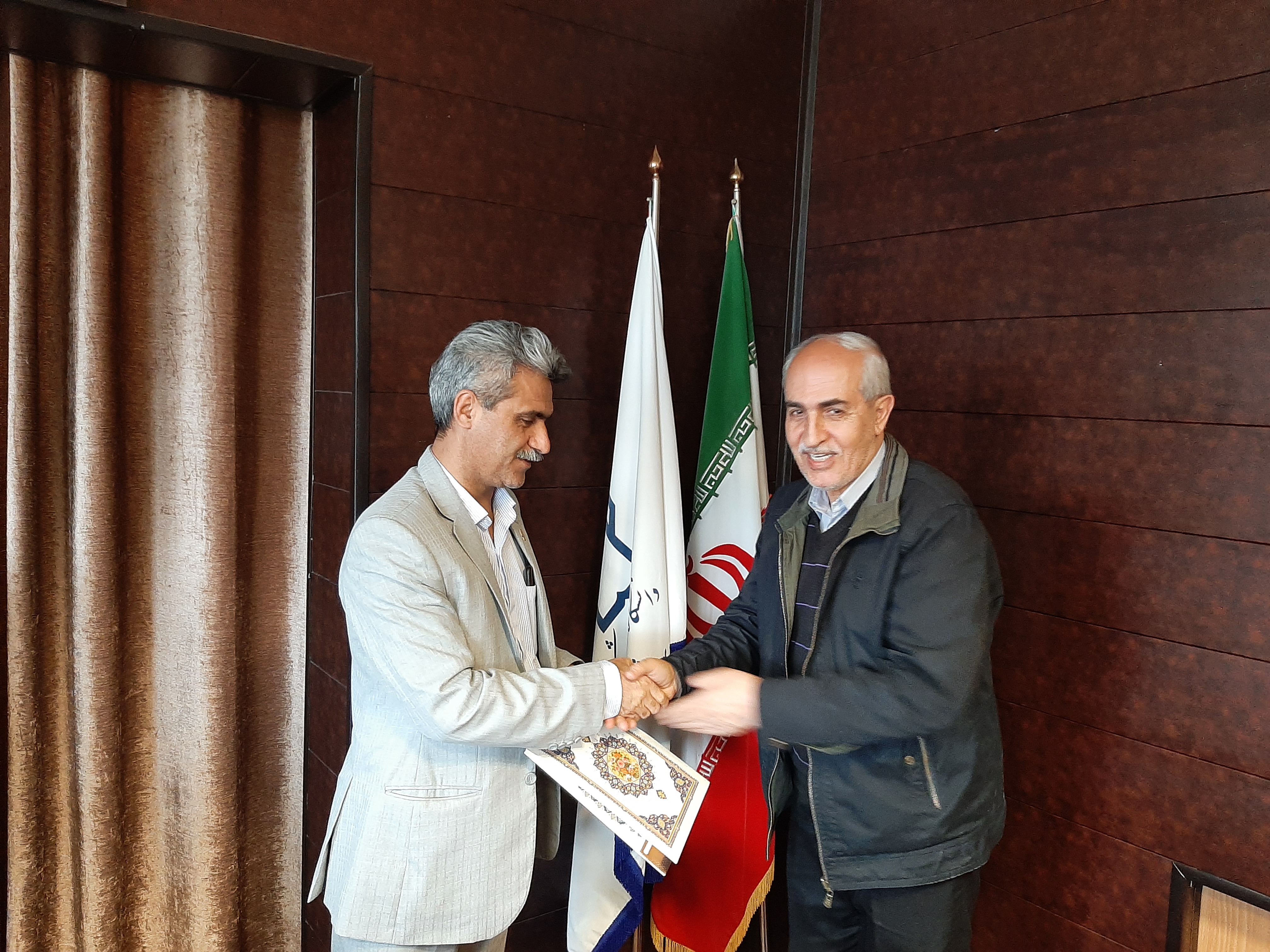 دکتر نادری  3