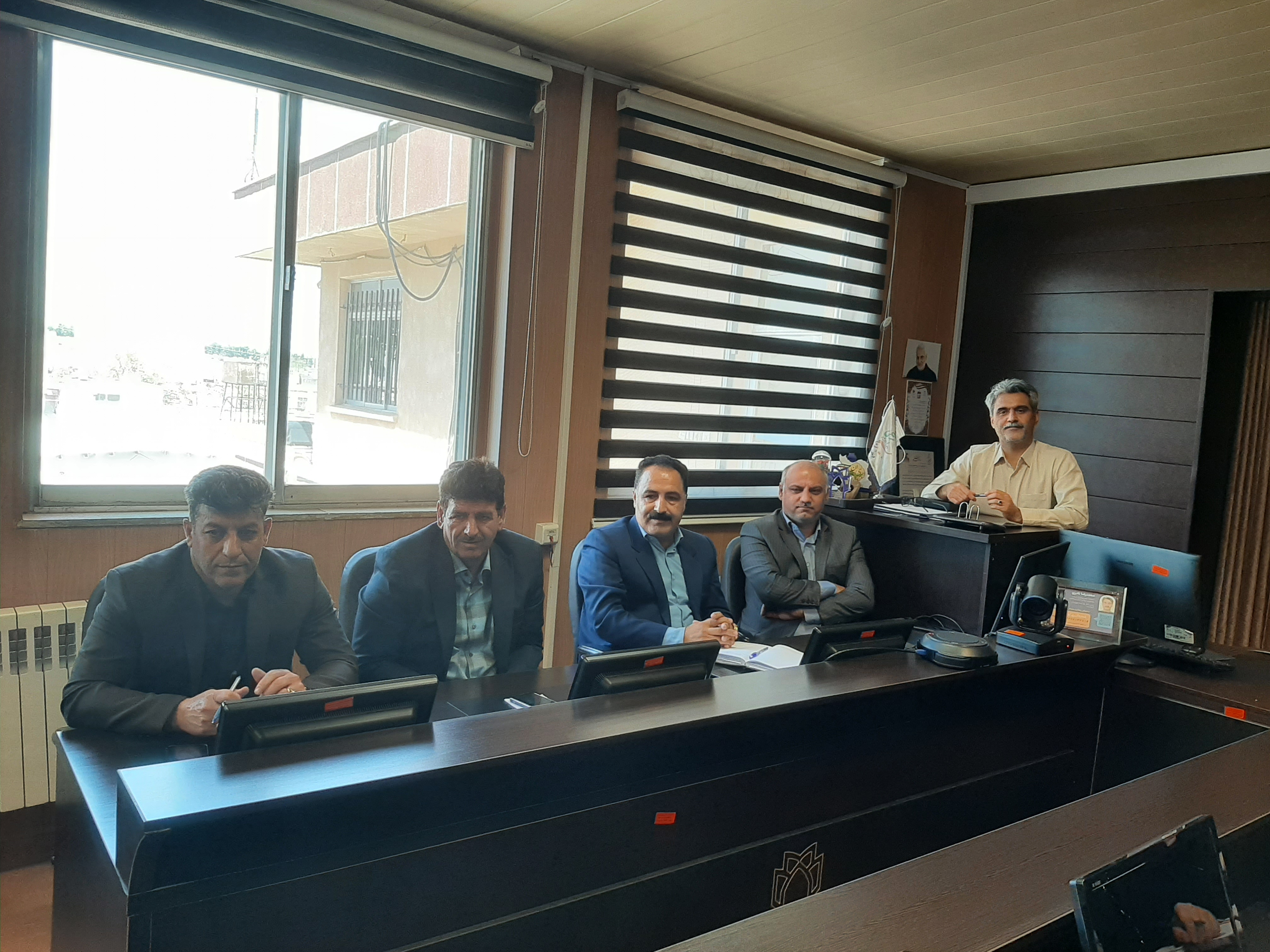 شورای بهورزی 8