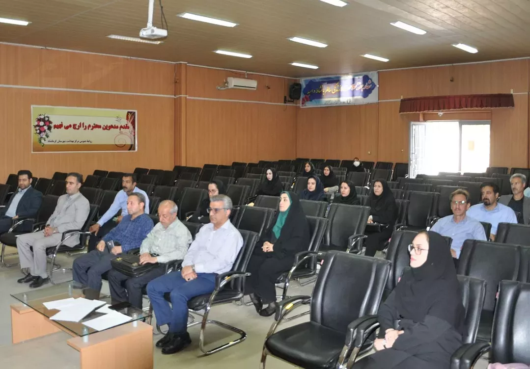کارگاه مواد شیمیایی  4